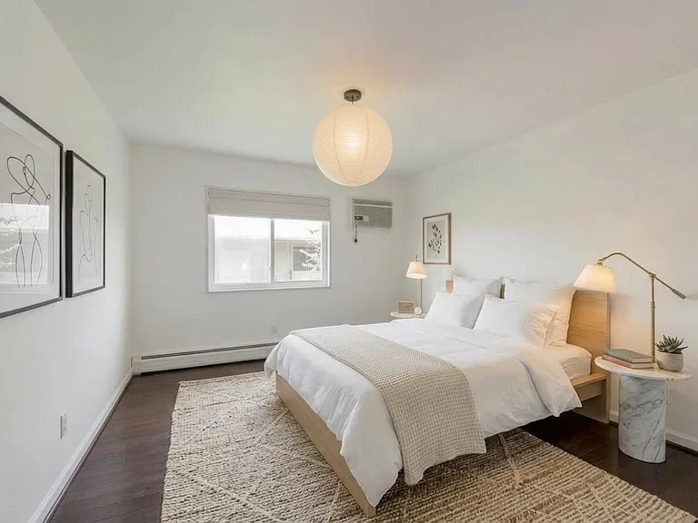 4103 Benjamin Ave #7 — Photo 5
