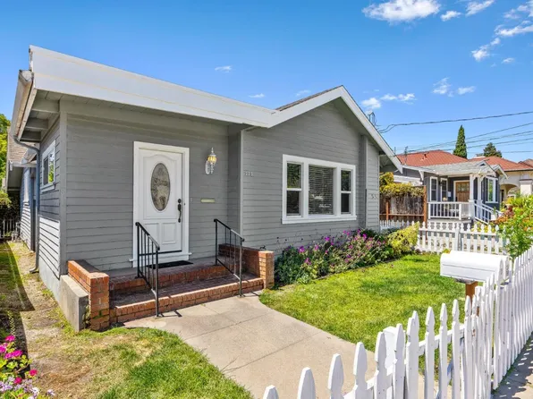 225 Otis St, Santa Cruz, CA 95060