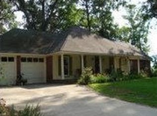 49 Pinetree Rd, Midway, GA 31320
