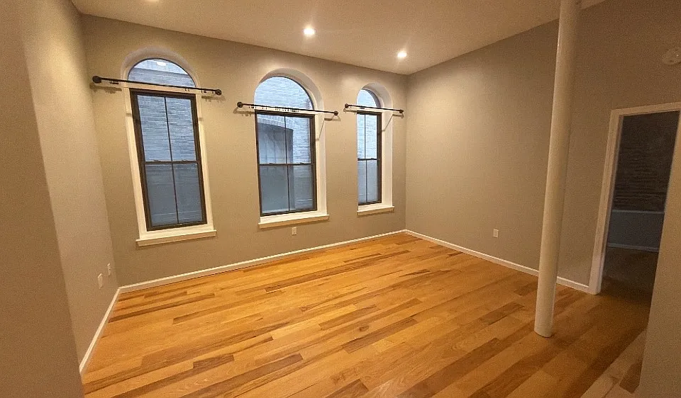 17 Bow St #12F