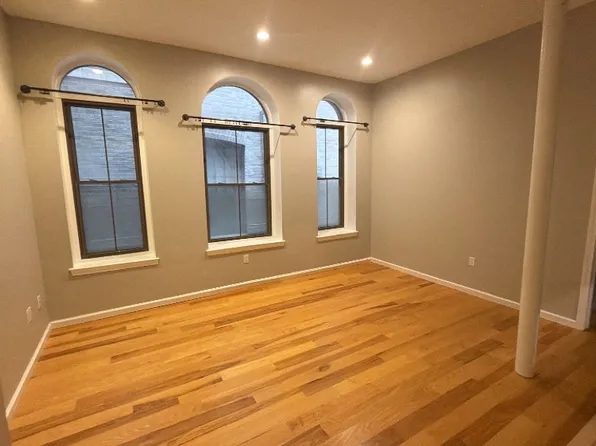 17 Bow St, Somerville, MA