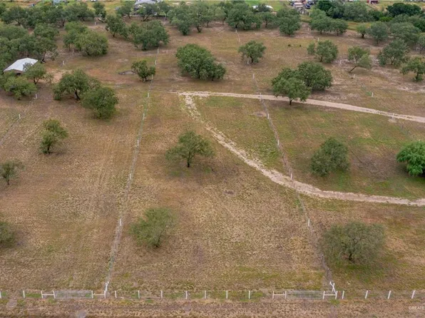 401 E Wisconsin Rd #3, Donna, TX 78537
