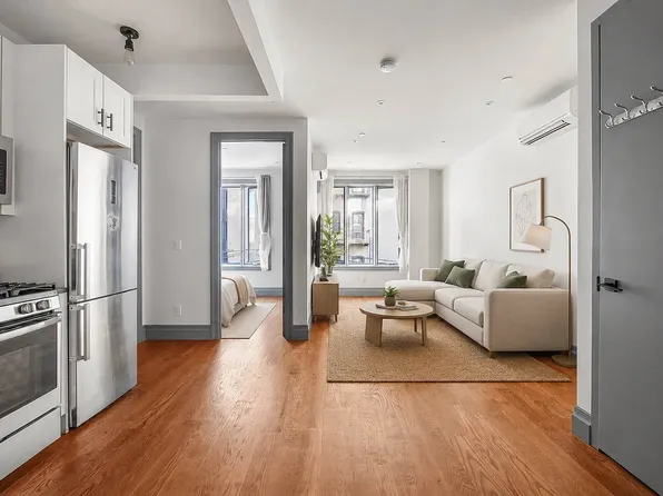 264 Sullivan Place image 1 of 7