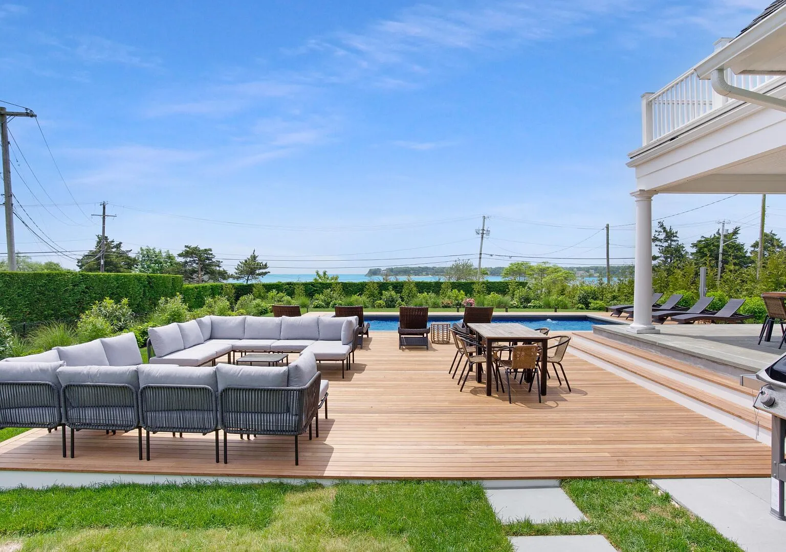 Expansive Hampton Bays Home with Water Views — Photo 2