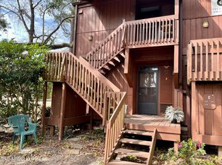 121 Lakeside Villa #C, Diamondhead, MS 39525