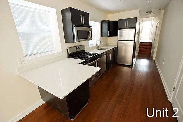 802 N 16th St #2 — Photo 4