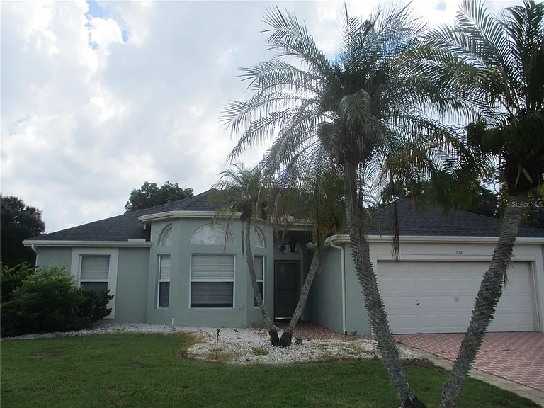 209 N Brockfield Dr — Photo 1