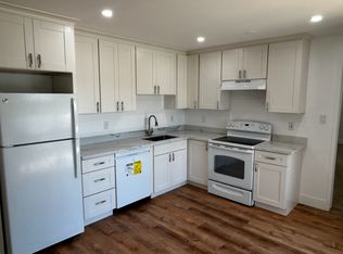 1611 Oxford St #11, Redwood City, CA 94061