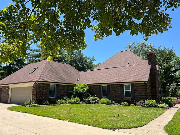 3rd image of 9054 Sweet Bay Ct