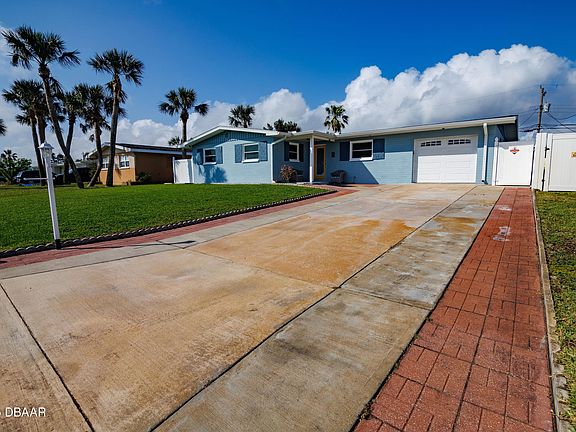 4th image of 2573 W Coral Way