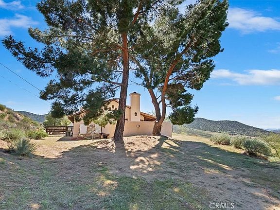 5th image of 9060 Yucca Hills Rd