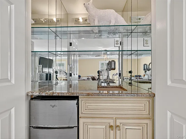 7 Paiges Way — Photo 35