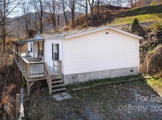 42 Venice Pl, Canton, NC 28716