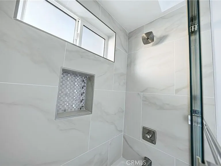 10538 La Reina Ave #4 — Photo 44