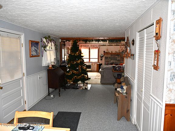 4th image of 2289 Hunsinger Rd