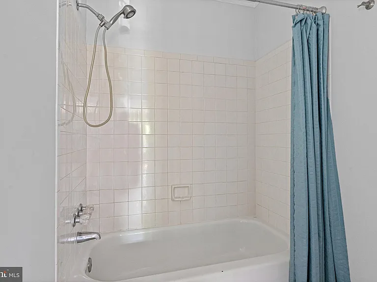13345 Point Rider Ln — Photo 32
