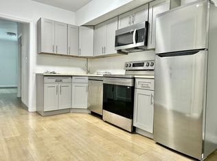 1013 Spruce St #1E, Philadelphia, PA 19107