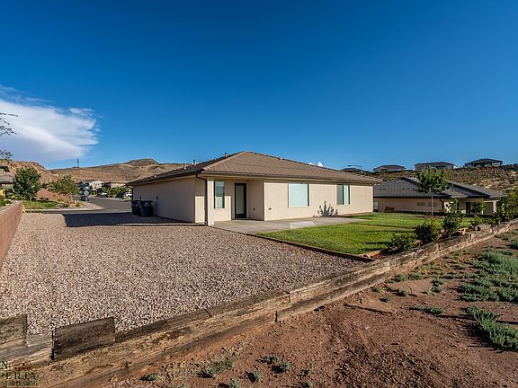 4th image of 5962 S Desert Crest Dr
