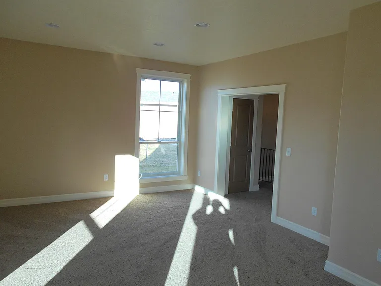 2906 Encino Dr — Photo 5