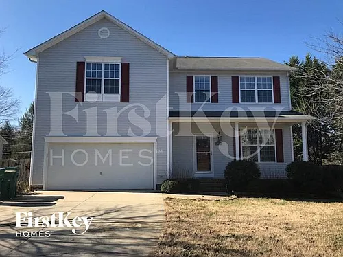 2900 Hickman Ln Photo 1