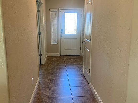 5th image of 1775 W Humboldt Dr