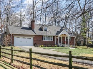 7460 N Timberlane Dr, Cincinnati, OH 45243
