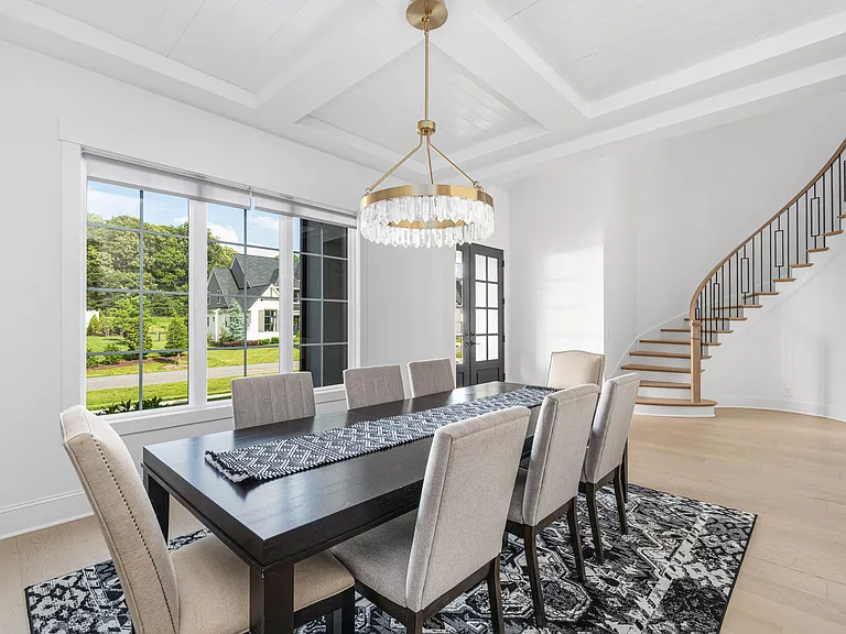 10119 Laurier Ln — Photo 9
