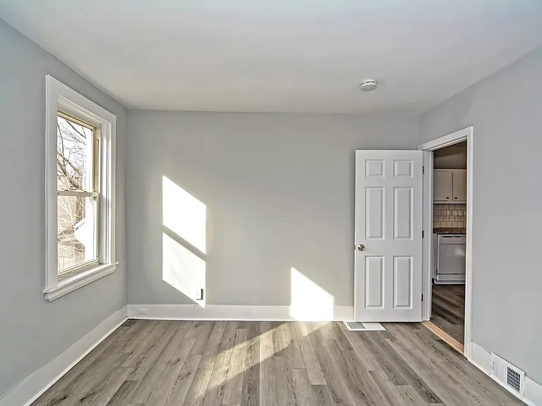 611 N Main St #2 — Photo 9