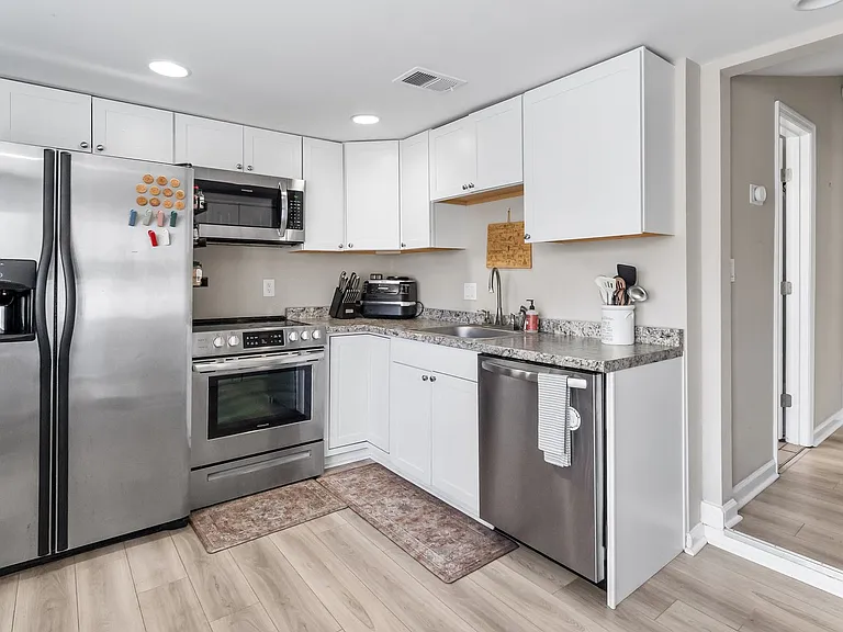118 S Coastal Hwy — Photo 8