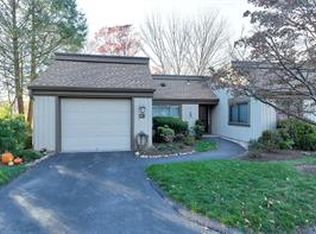 201 Heritage Hls #A, Somers, NY 10589