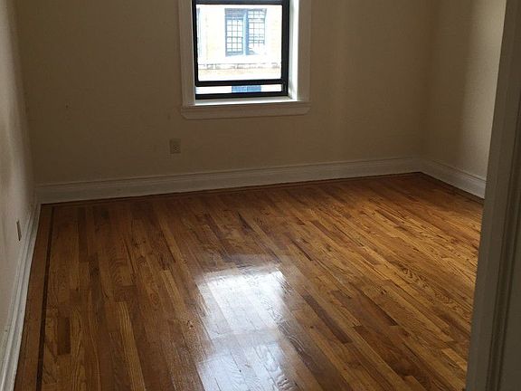 5th image of 4323 40th St APT 3D