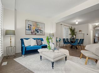 39 Crows Nest Ln, Clarington, ON L1C 4A9