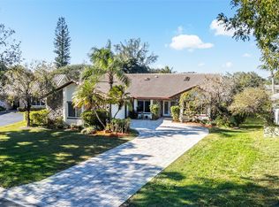 128 NW 110th Way, Coral Springs, FL 33071