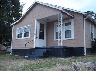 804 Baker St, Statesville, NC 28677