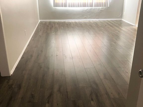 Entrance/Living room