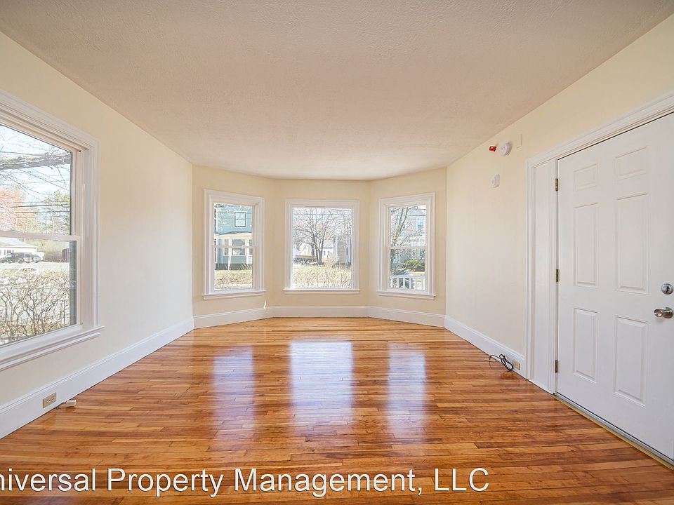 1st image of 919 Broadway APT 1