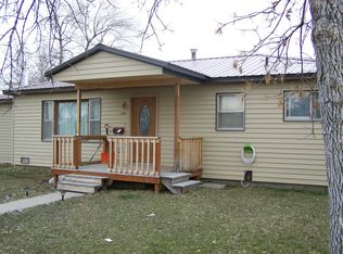 980 N 2nd St, Lander, WY 82520