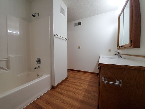 5th image of 2818 15th St S #2B-2BA-1186SQFT