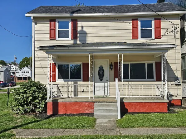105 N Hickory St, Scottdale, PA 15683