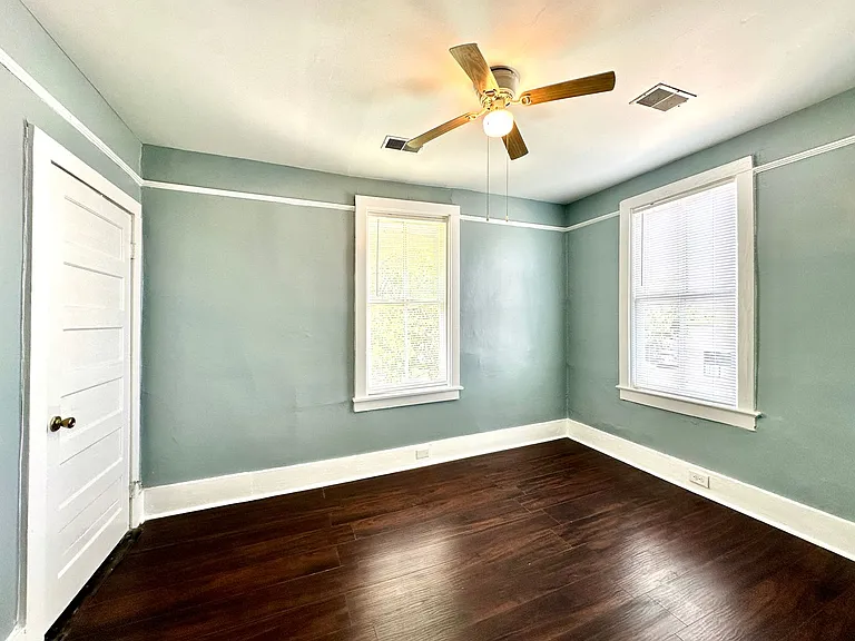 801 Meeting St — Photo 18