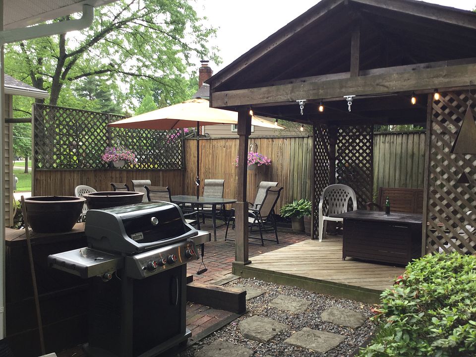 2nd image of 6104 Fernleigh Blvd