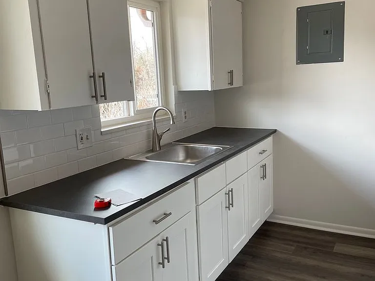 6915 W 24th Ave — Photo 5