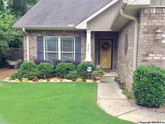 2nd image of 2929 Magnolia Park Dr