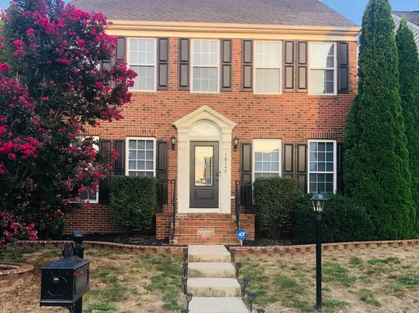 16147 Indus Dr, Woodbridge, VA 22191