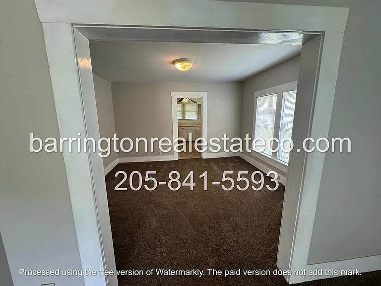 1401 Wharton Ave — Photo 3