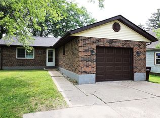 1408 Highview Dr, Fairborn, OH 45324