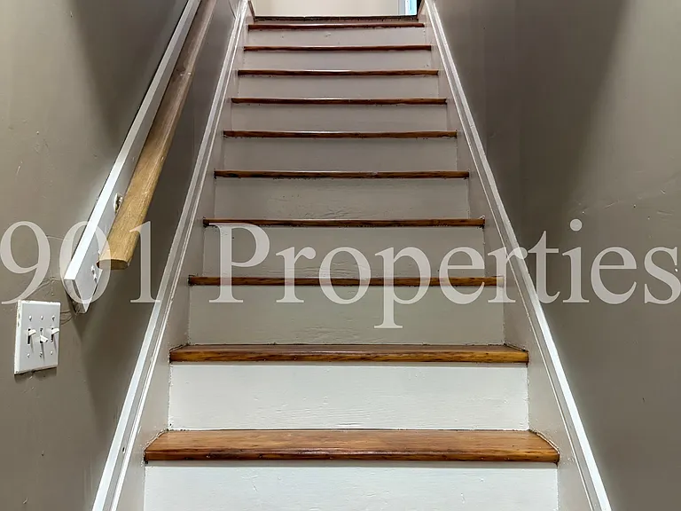 1252 Harbert Ave #2 — Photo 10