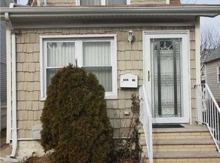 19119 120th Ave, Saint Albans, NY 11412