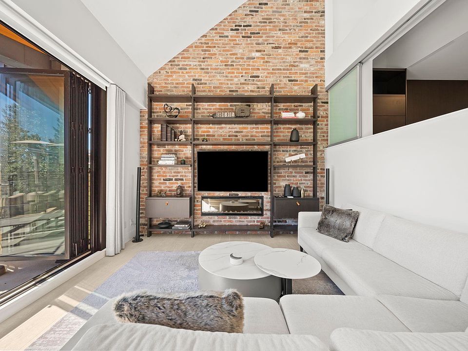 1st image of 300 Salter St #416