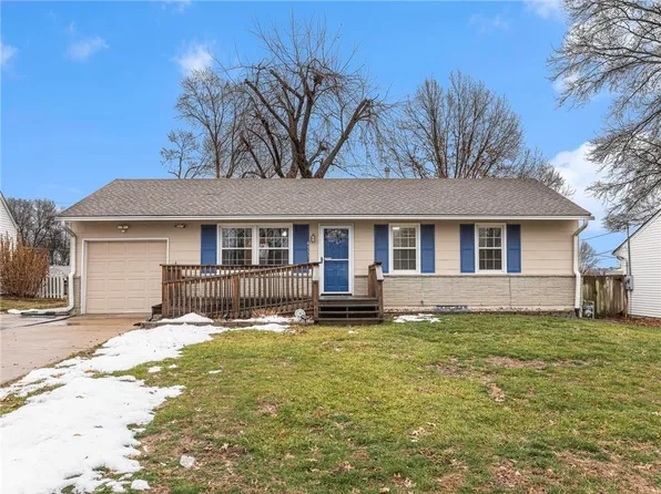 4333 N Quincy Ave, Kansas City, MO 64117
